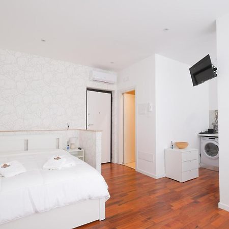 Apartamento The Apulian Loft II Bari - Via Celentano Exterior foto